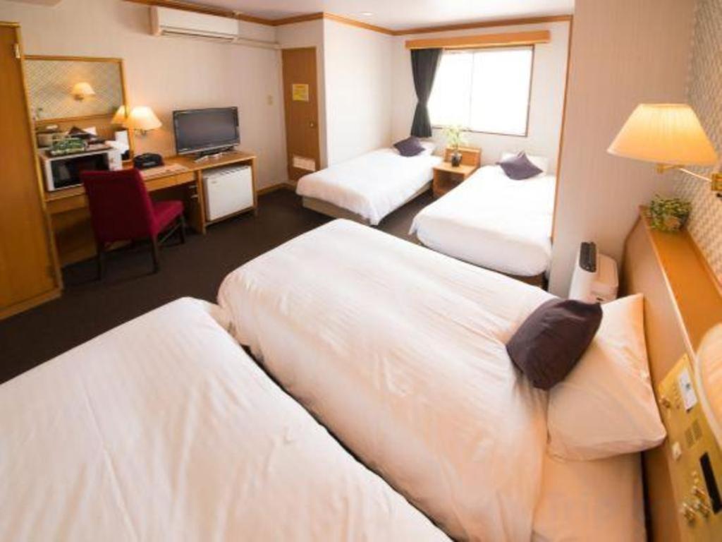 Hotel Livemax Budget Naha Tomarikou Exteriér fotografie