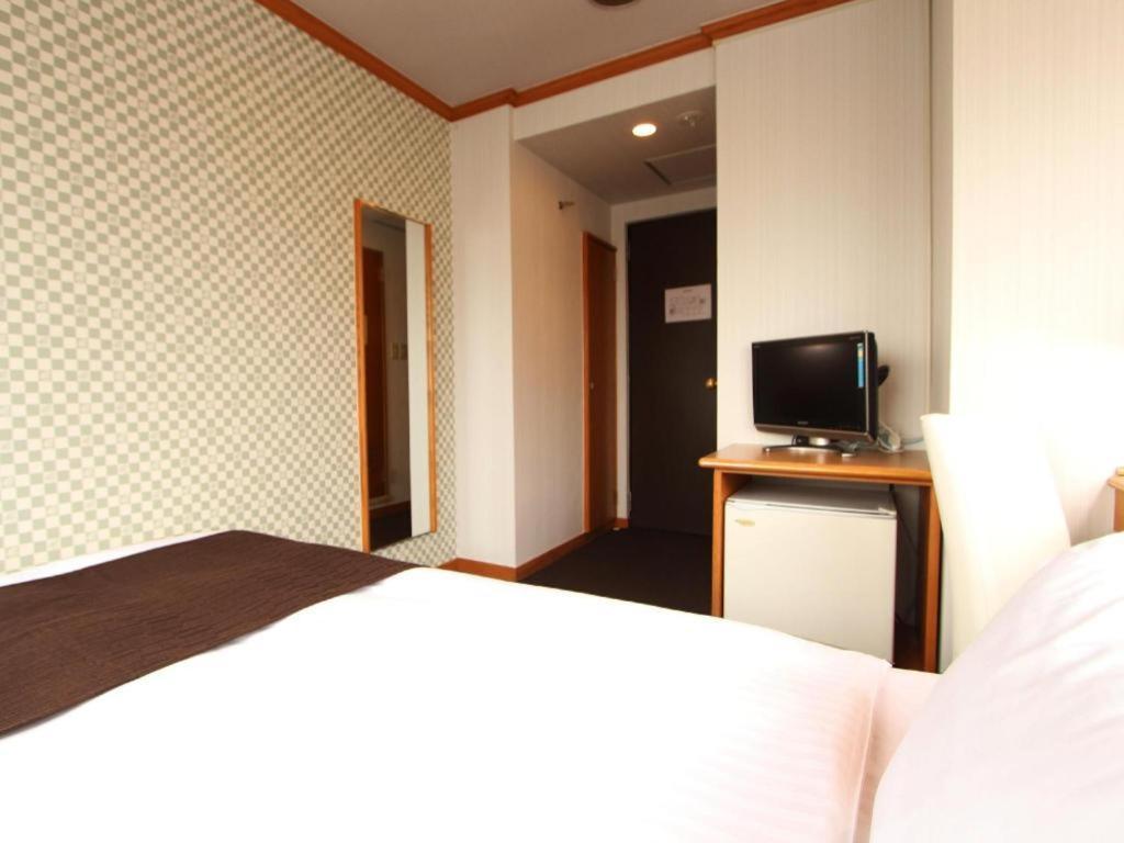 Hotel Livemax Budget Naha Tomarikou Exteriér fotografie