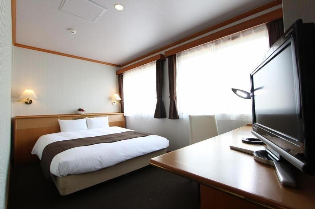 Hotel Livemax Budget Naha Tomarikou Exteriér fotografie