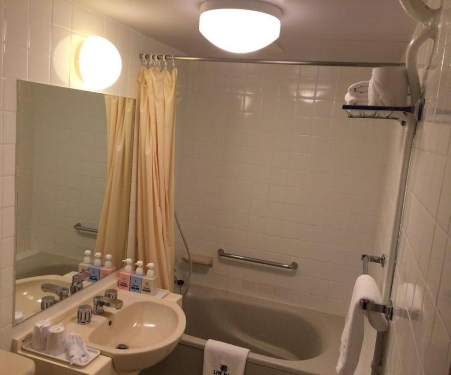 Hotel Livemax Budget Naha Tomarikou Exteriér fotografie