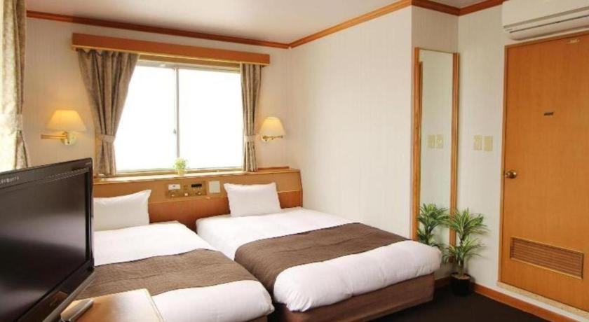 Hotel Livemax Budget Naha Tomarikou Exteriér fotografie