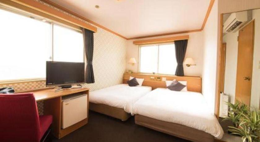 Hotel Livemax Budget Naha Tomarikou Exteriér fotografie