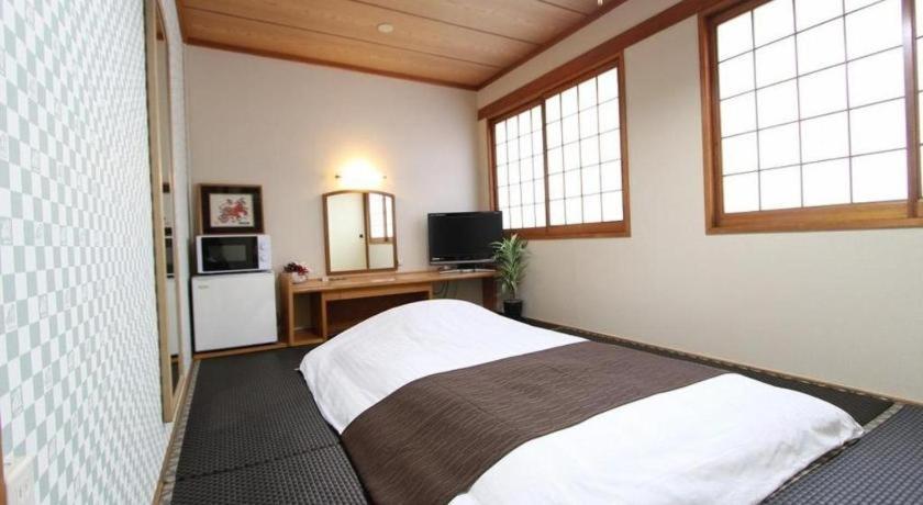 Hotel Livemax Budget Naha Tomarikou Exteriér fotografie