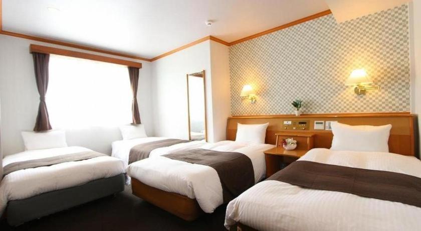 Hotel Livemax Budget Naha Tomarikou Exteriér fotografie